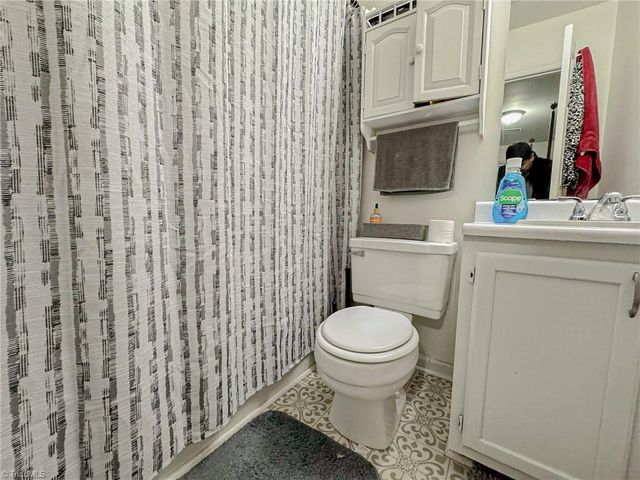 1445 Bailey Circle, High Point, NC 27262