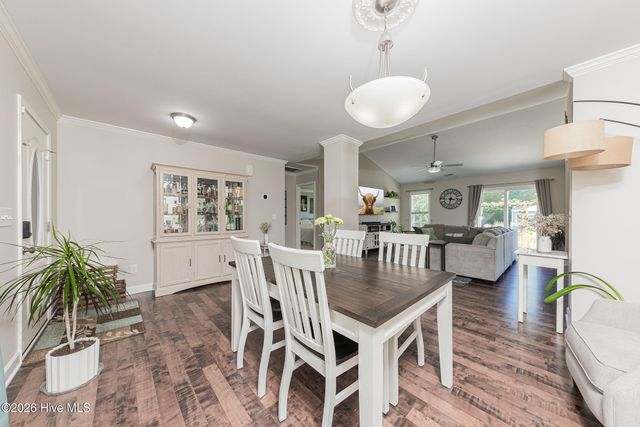 206 Old Folkstone Road, Holly Ridge, NC 28445