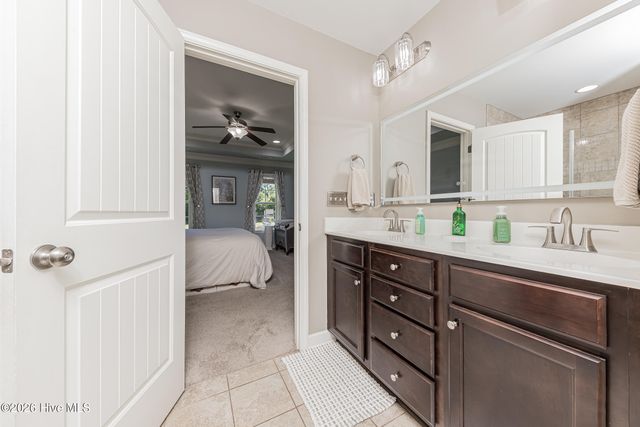 206 Old Folkstone Road, Holly Ridge, NC 28445