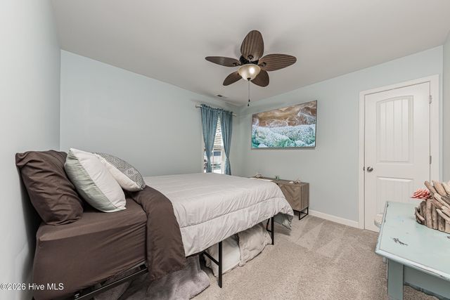 206 Old Folkstone Road, Holly Ridge, NC 28445