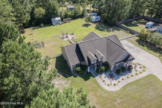 206 Old Folkstone Road, Holly Ridge, NC 28445