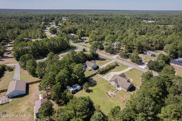 206 Old Folkstone Road, Holly Ridge, NC 28445