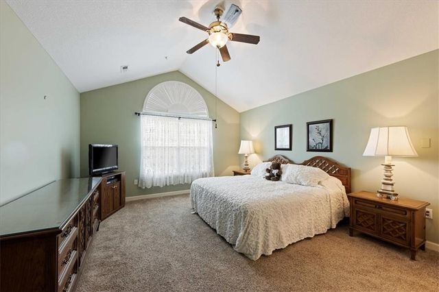 23131 W 71ST Terrace, Shawnee, KS 66227