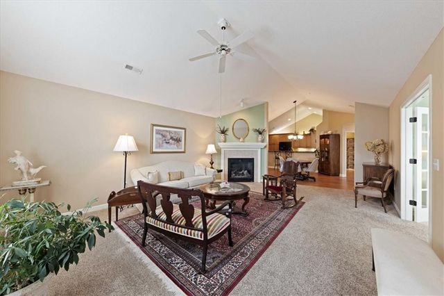 23131 W 71ST Terrace, Shawnee, KS 66227