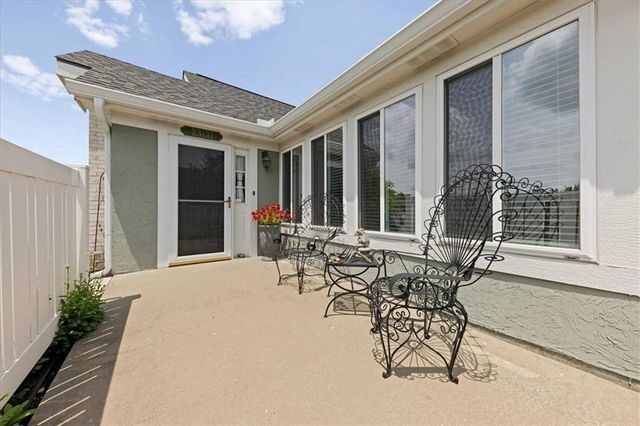 23131 W 71ST Terrace, Shawnee, KS 66227