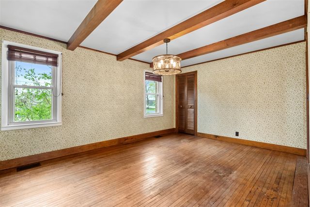 10518 Stadium Drive, Kalamazoo, MI 49009