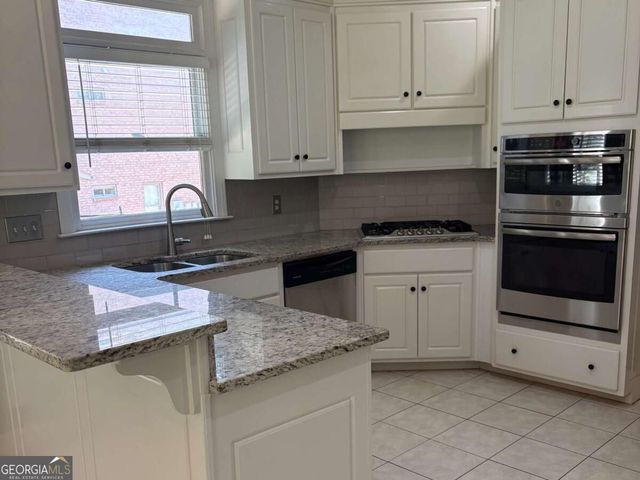 2600 Preston Ridge Lane, Dacula, GA 30019