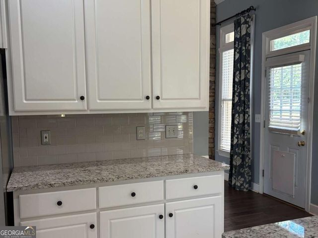 2600 Preston Ridge Lane, Dacula, GA 30019