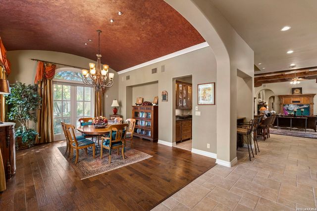 107 Geddington, Shavano Park, TX 78249