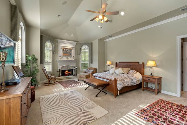 107 Geddington, Shavano Park, TX 78249