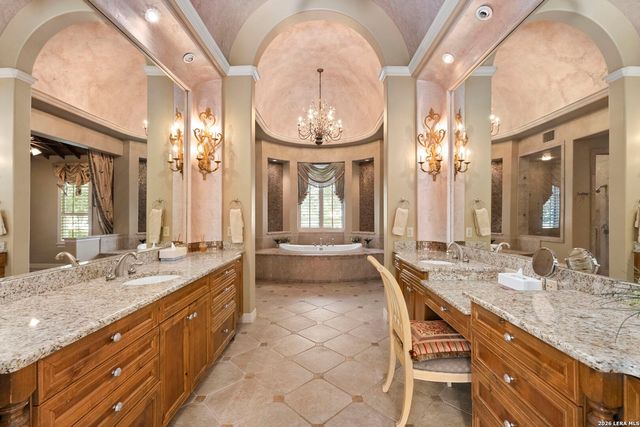 107 Geddington, Shavano Park, TX 78249
