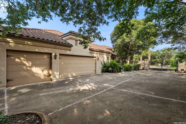 107 Geddington, Shavano Park, TX 78249