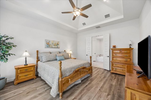 20615 Strider Gate Lane, Tomball, TX 77377