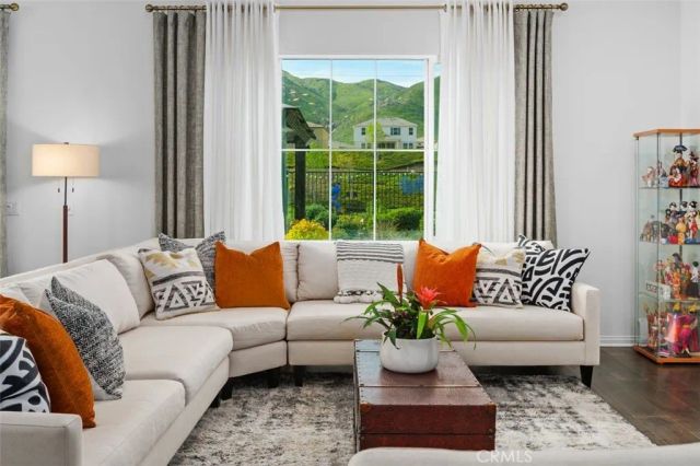 7633 River Gulch, Riverside, CA 92507