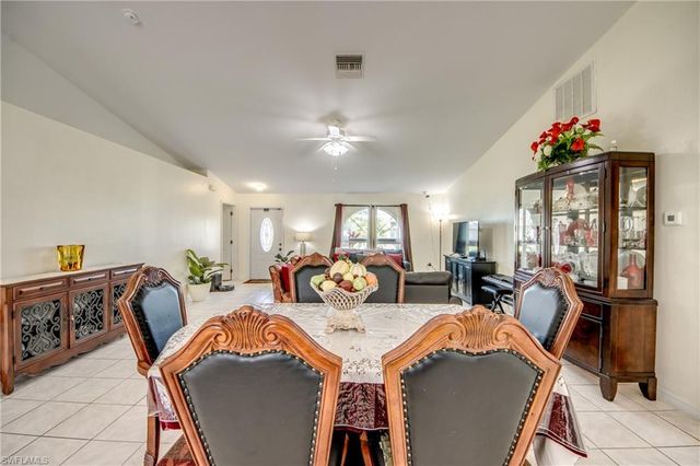 2713 NW 1st PL, Cape Coral, FL 33993