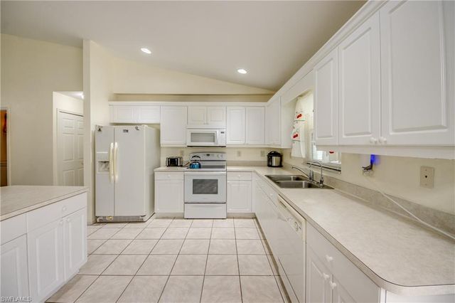 2713 NW 1st PL, Cape Coral, FL 33993