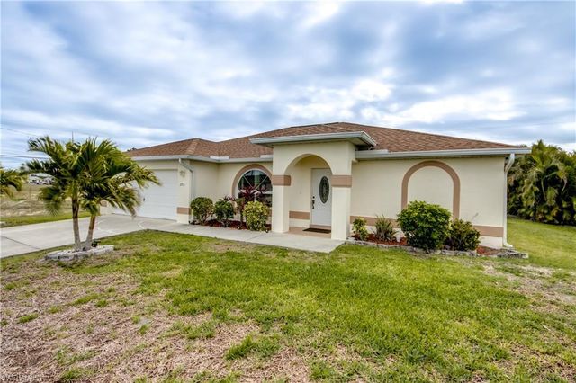 2713 NW 1st PL, Cape Coral, FL 33993