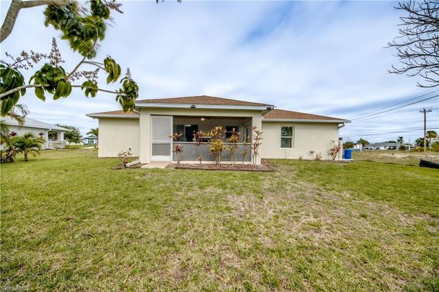 2713 NW 1st PL, Cape Coral, FL 33993