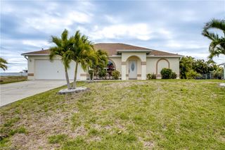 2713 NW 1st PL, Cape Coral, FL 33993