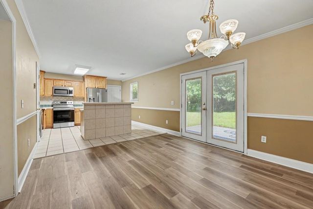 129 Buckeye Point, Commerce, GA 30530