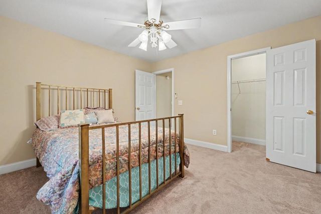 129 Buckeye Point, Commerce, GA 30530