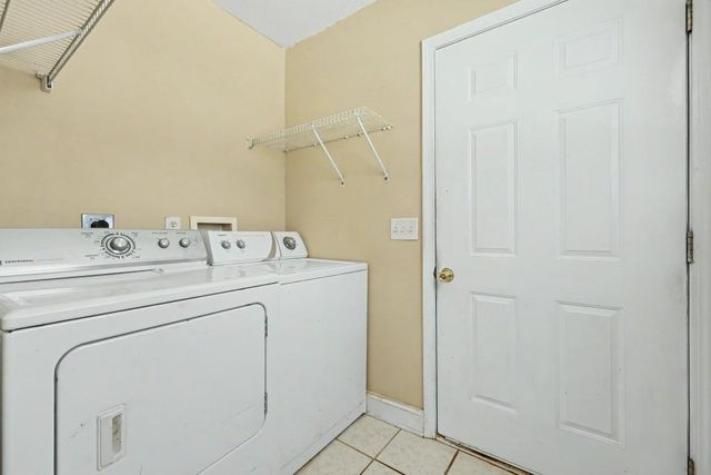 129 Buckeye Point, Commerce, GA 30530