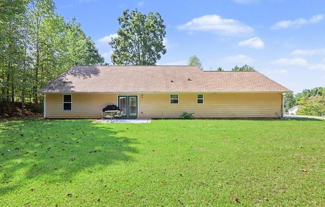 129 Buckeye Point, Commerce, GA 30530