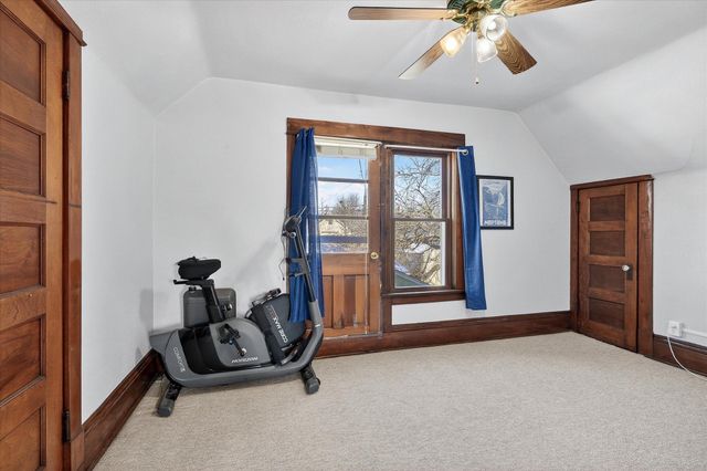 827 Lafond Avenue, Saint Paul, MN 55104