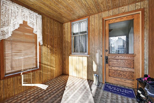 827 Lafond Avenue, Saint Paul, MN 55104