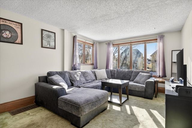 827 Lafond Avenue, Saint Paul, MN 55104