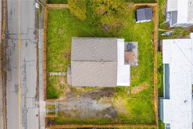 14923 W Thorne Lane SW, Lakewood, WA 98498