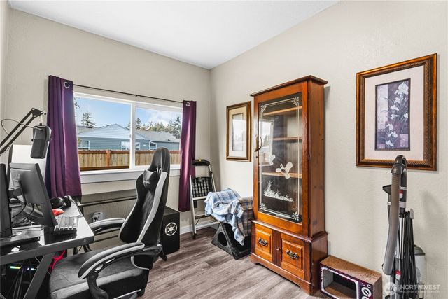 14923 W Thorne Lane SW, Lakewood, WA 98498