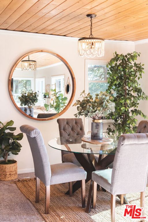 Image 11 of property listing at 31561 Panorama Drive, Running Springs, CA 92382