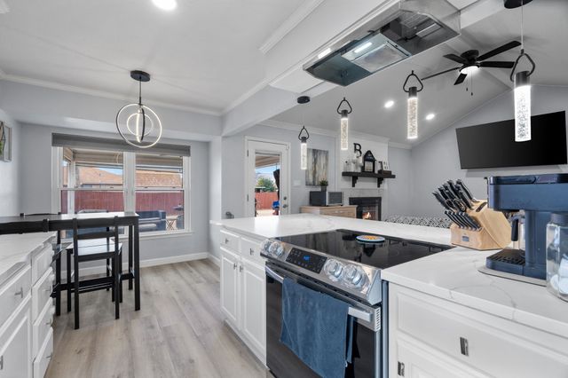 7629 Cedarhill Road, Watauga, TX 76148