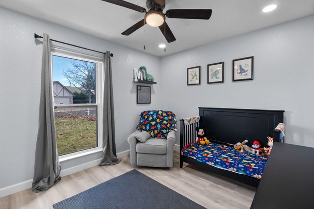 7629 Cedarhill Road, Watauga, TX 76148