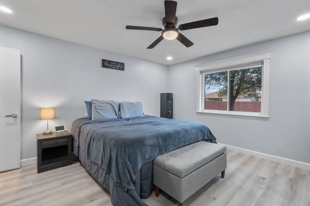 7629 Cedarhill Road, Watauga, TX 76148