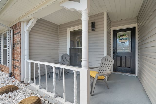 7629 Cedarhill Road, Watauga, TX 76148