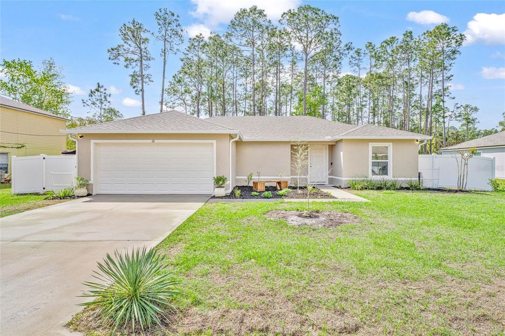 Image 1 of property listing at 10 POINSETTIA LANE, Palm Coast, FL 32164