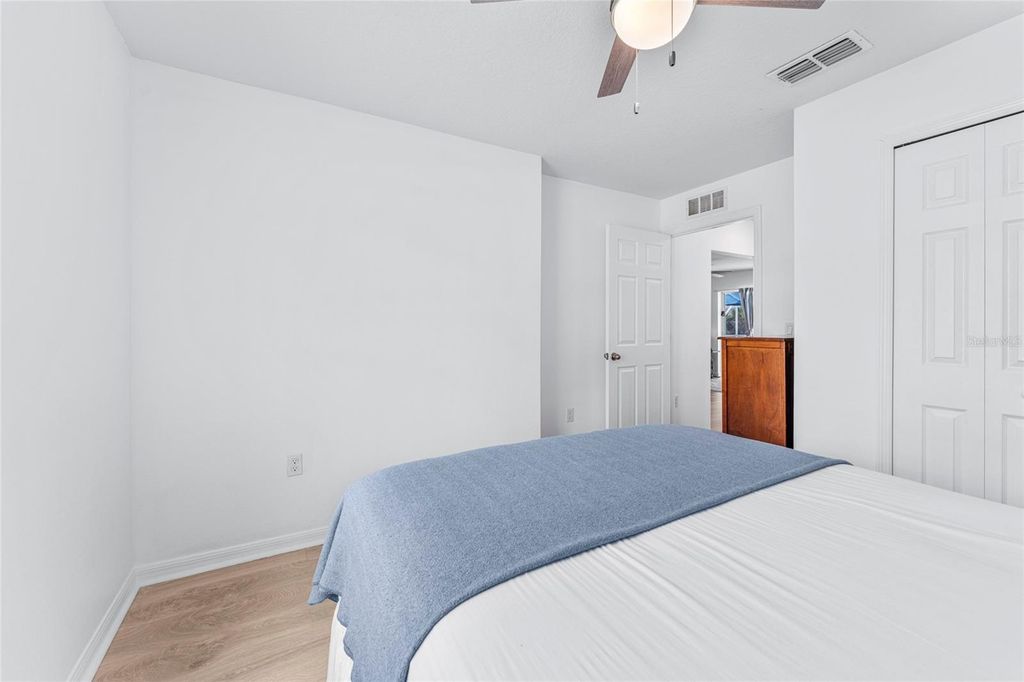 Image 23 of property listing at 10 POINSETTIA LANE, Palm Coast, FL 32164