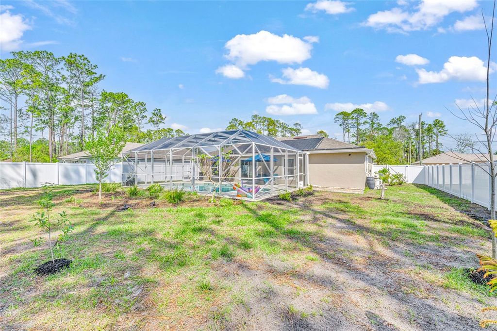 Image 30 of property listing at 10 POINSETTIA LANE, Palm Coast, FL 32164