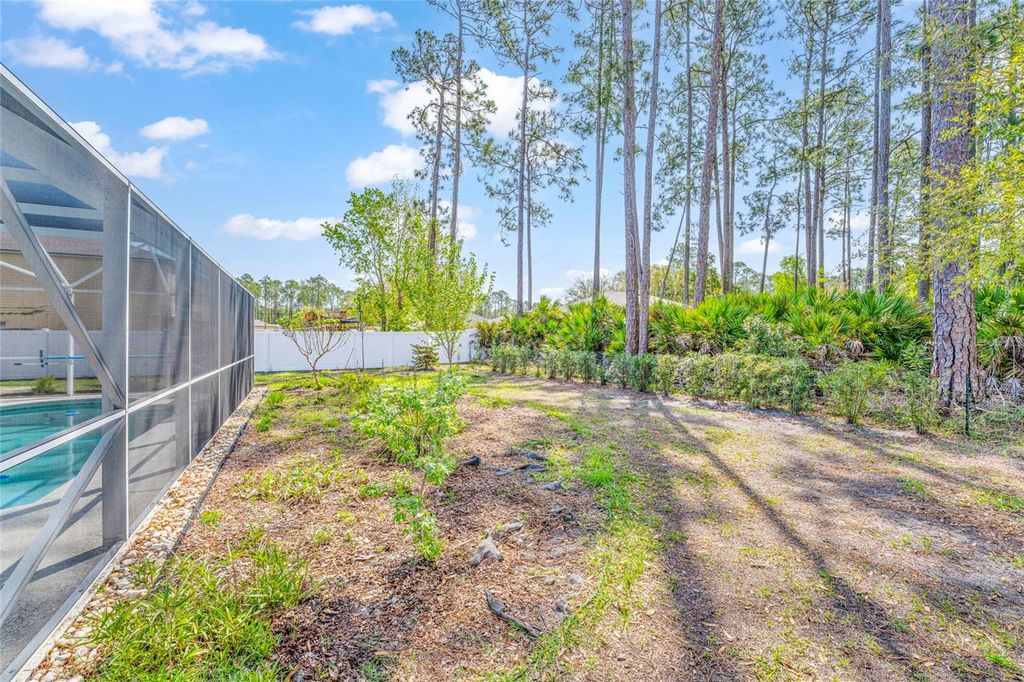 Image 32 of property listing at 10 POINSETTIA LANE, Palm Coast, FL 32164
