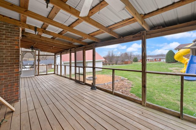 37 Skylark Drive, Corbin, KY 40701