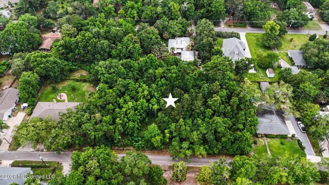 136 Leopold Street, Bay Saint Louis, MS 39520