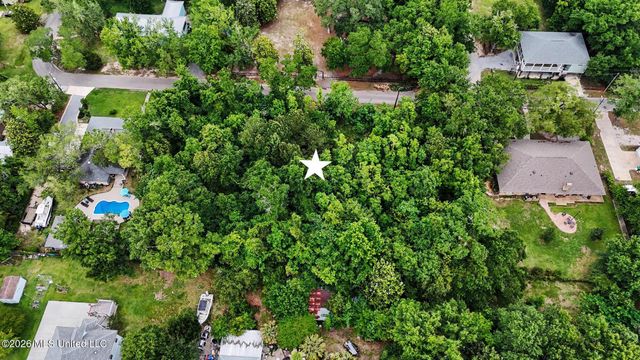 136 Leopold Street, Bay Saint Louis, MS 39520