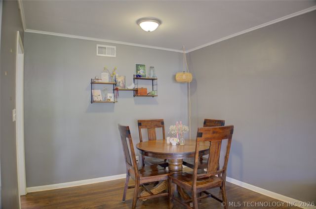 6766 E 26th Place, Tulsa, OK 74129