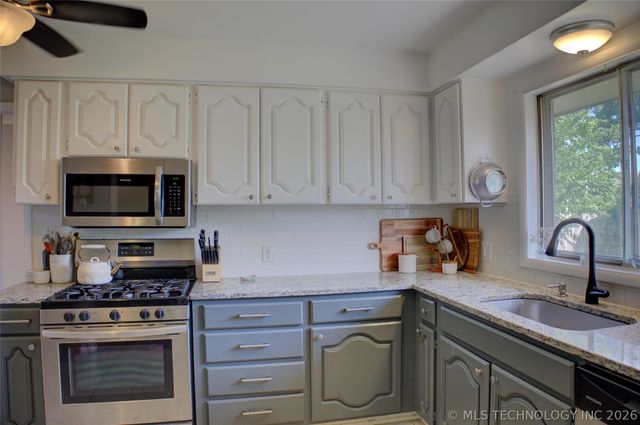 6766 E 26th Place, Tulsa, OK 74129