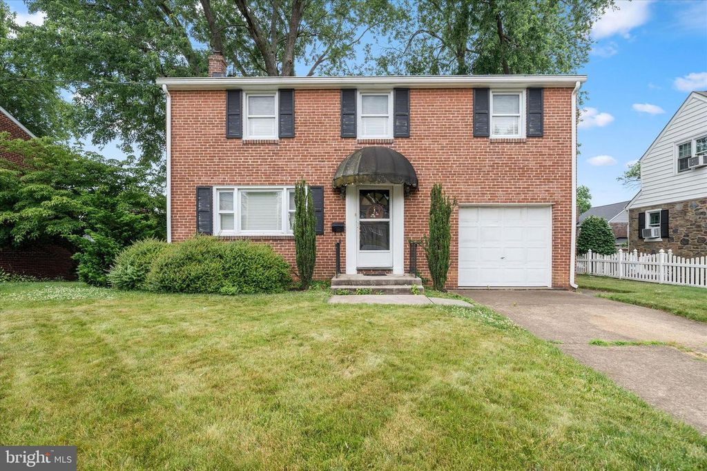 706 WOODSIDE AVE, Wilmington, DE 19809