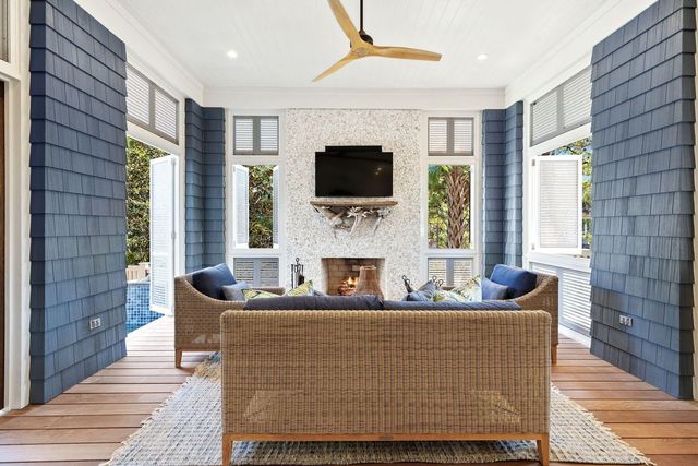 50 E Yacht Pond Lane, Watersound, FL 32461