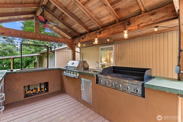 1703 Oxbow Street NE, Olympia, WA 98516