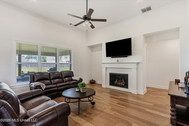13738 River Grove Lane, Olive Branch, MS 38654